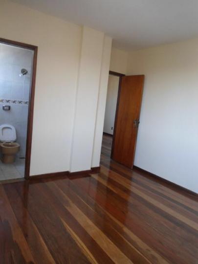 Apartamento à venda com 5 quartos, 312m² - Foto 4