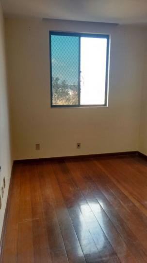 Apartamento à venda com 3 quartos, 127m² - Foto 3