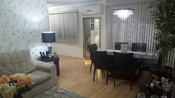 Apartamento à venda com 2 quartos, 87m² - Foto 1