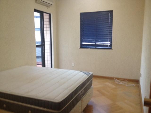 Apartamento à venda com 3 quartos, 180m² - Foto 18