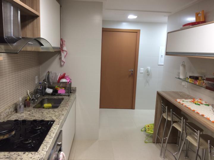 Apartamento à venda com 3 quartos, 170m² - Foto 6