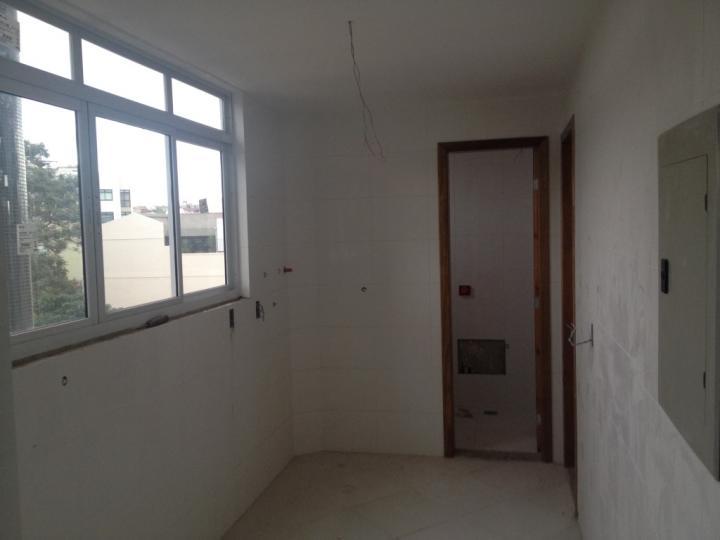 Apartamento à venda com 4 quartos, 270m² - Foto 18