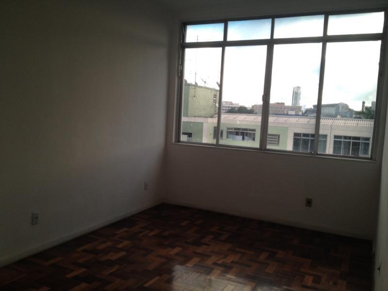 Apartamento à venda com 4 quartos, 194m² - Foto 8