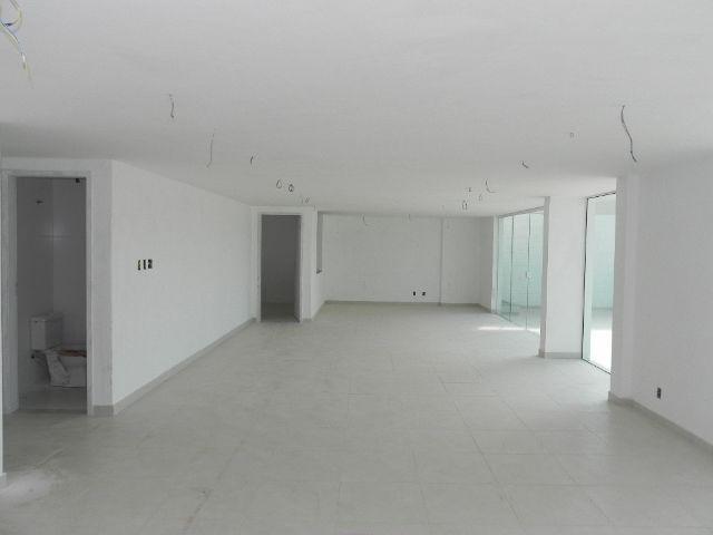 Apartamento à venda com 2 quartos, 80m² - Foto 8