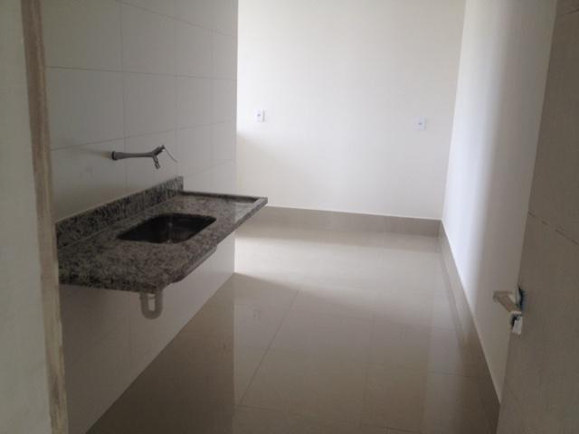 Apartamento à venda com 3 quartos, 216m² - Foto 12