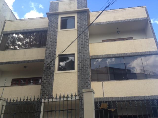 Apartamento à venda com 3 quartos, 149m² - Foto 1