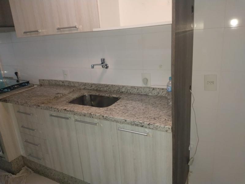 Apartamento à venda com 2 quartos, 85m² - Foto 27