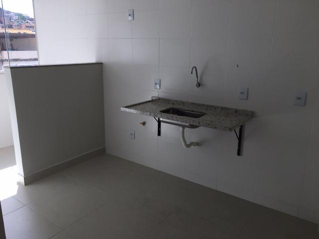 Apartamento à venda com 2 quartos, 75m² - Foto 13