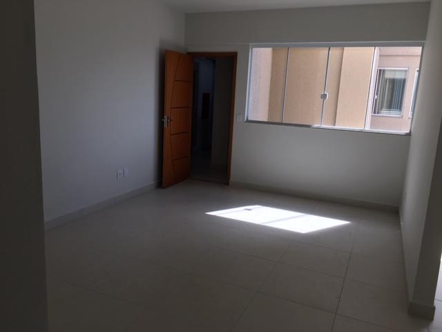 Apartamento à venda com 2 quartos, 75m² - Foto 17