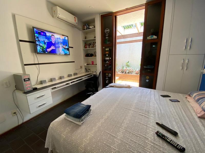 Casa à venda com 4 quartos, 421m² - Foto 8