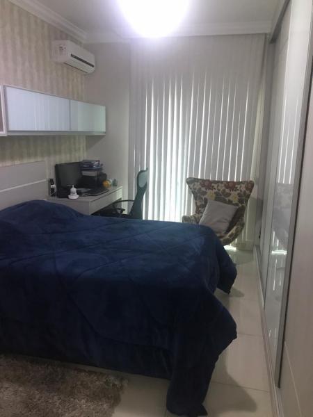 Casa à venda com 3 quartos, 200m² - Foto 5