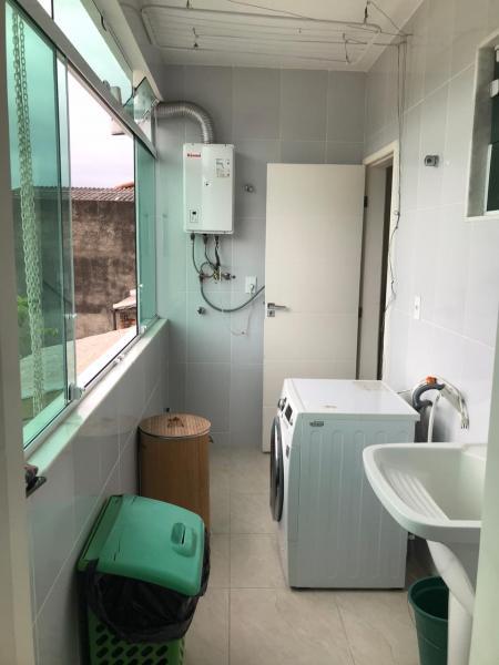 Casa à venda com 3 quartos, 200m² - Foto 11