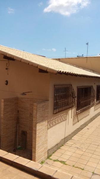 Casa à venda com 4 quartos, 188m² - Foto 11