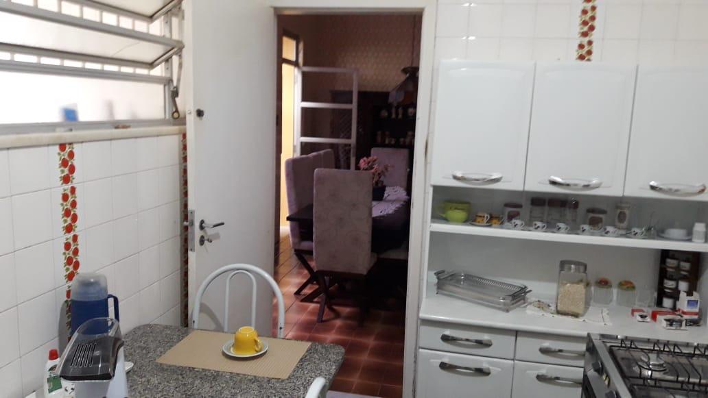 Casa à venda com 3 quartos, 720m² - Foto 22