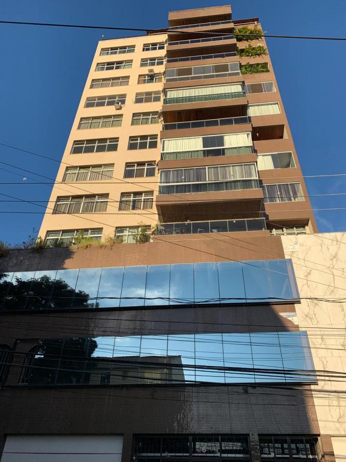 Apartamento à venda com 4 quartos, 258m² - Foto 1