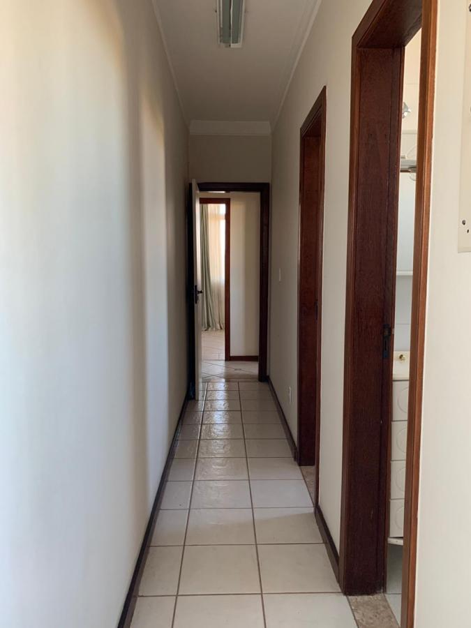 Apartamento à venda com 4 quartos, 258m² - Foto 11