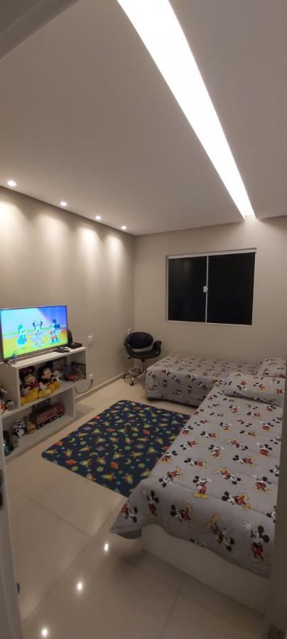 Casa à venda com 3 quartos, 156m² - Foto 4