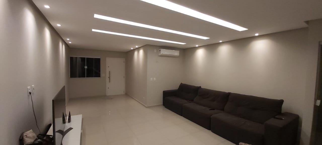 Casa à venda com 3 quartos, 156m² - Foto 14