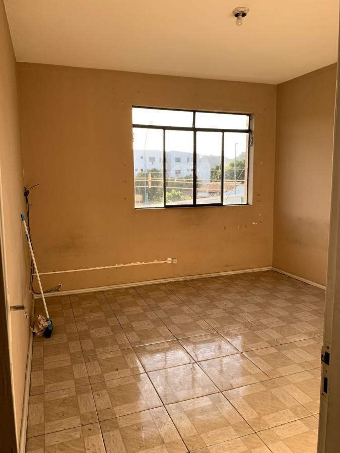 Apartamento à venda com 2 quartos, 81m² - Foto 5