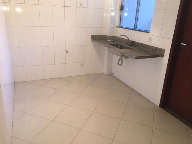 Apartamento à venda com 2 quartos, 63m² - Foto 11