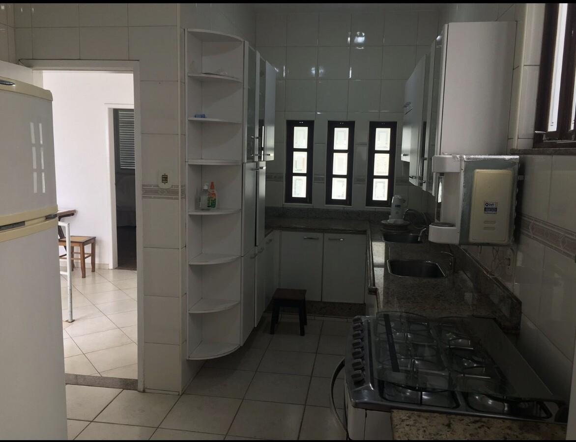 Casa à venda com 4 quartos, 450m² - Foto 17