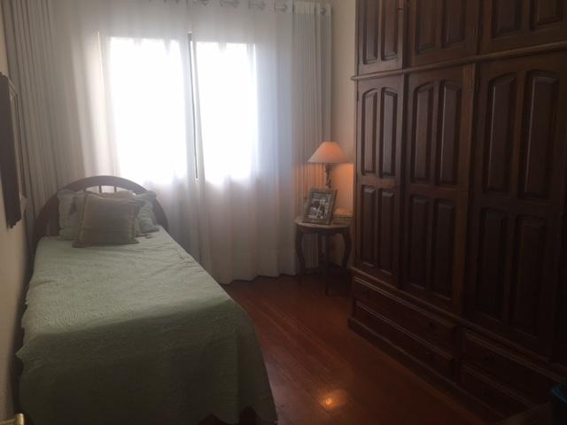 Apartamento à venda com 3 quartos, 218m² - Foto 16