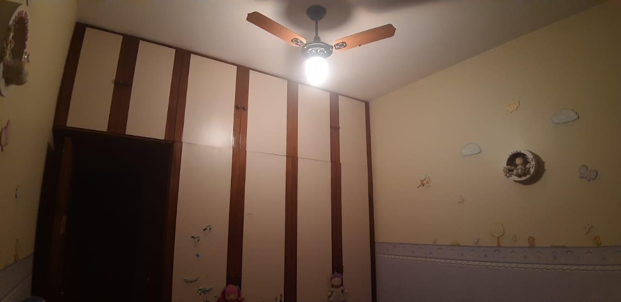 Apartamento à venda com 4 quartos, 180m² - Foto 8