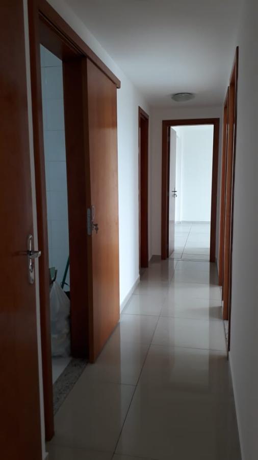 Apartamento à venda com 3 quartos, 160m² - Foto 7