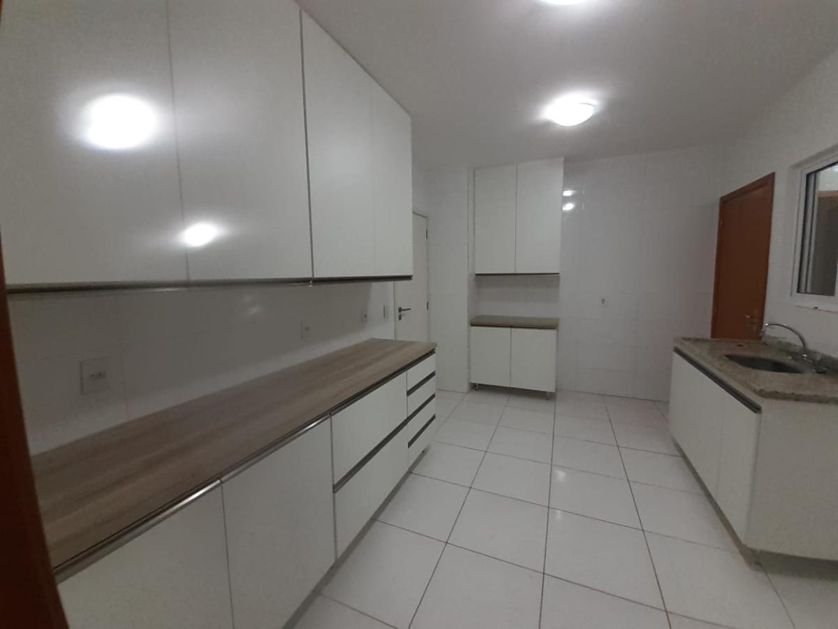 Apartamento à venda com 3 quartos, 160m² - Foto 27