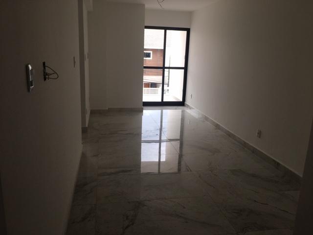 Apartamento à venda com 2 quartos, 86m² - Foto 3