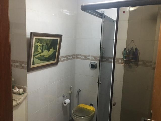 Apartamento à venda com 3 quartos, 188m² - Foto 13