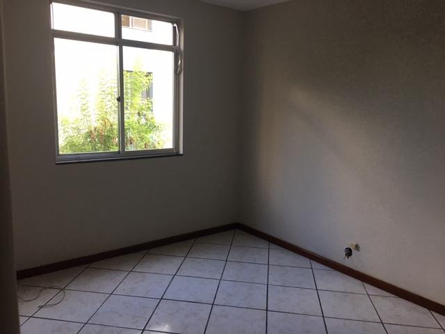 Apartamento à venda com 3 quartos, 66m² - Foto 12