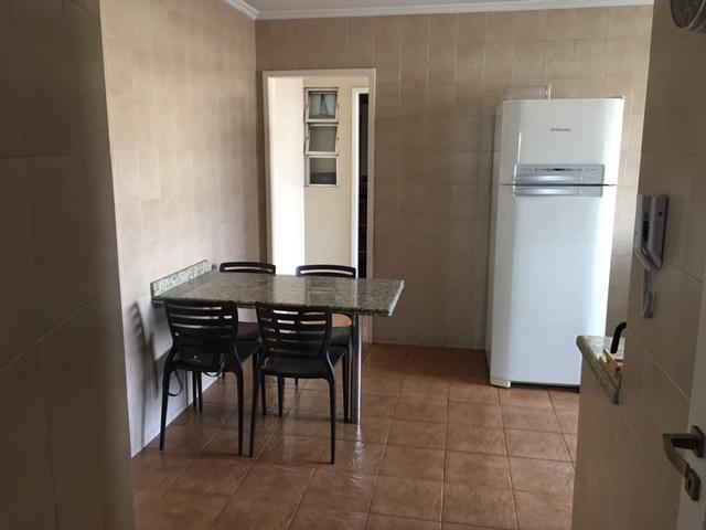 Apartamento à venda com 4 quartos, 231m² - Foto 18