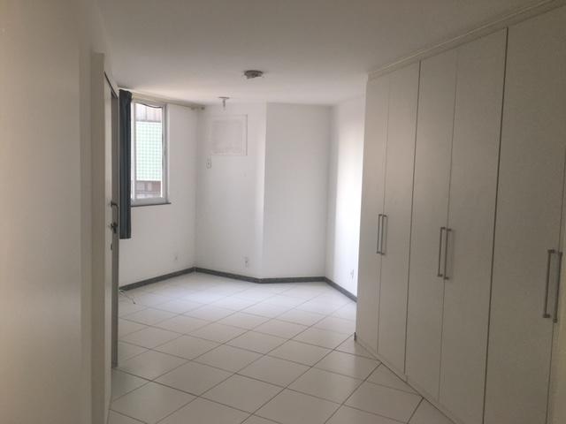 Apartamento à venda com 3 quartos, 199m² - Foto 21