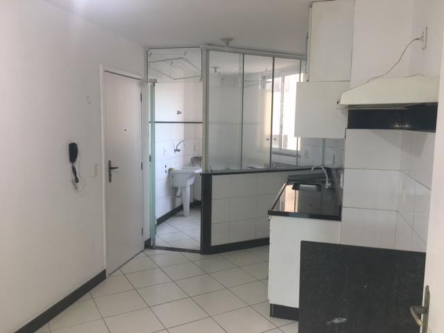 Apartamento à venda com 3 quartos, 199m² - Foto 27