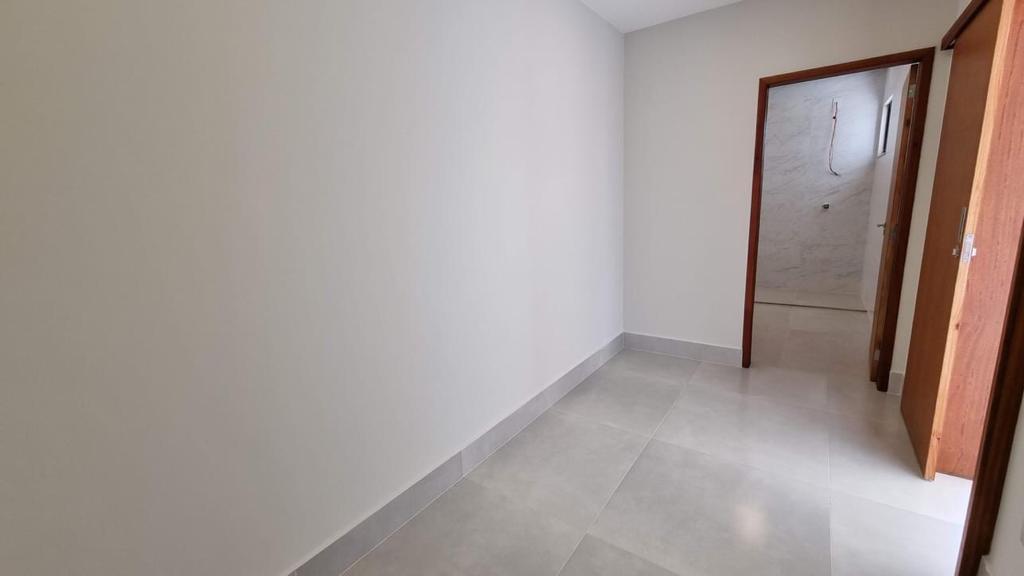 Casa à venda com 3 quartos, 219m² - Foto 13