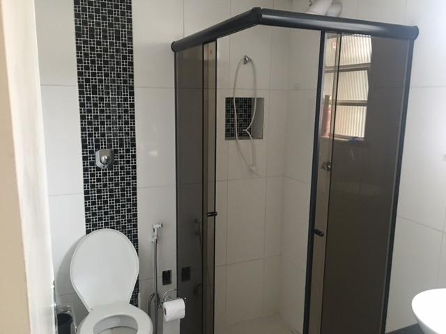 Apartamento à venda com 2 quartos, 65m² - Foto 11