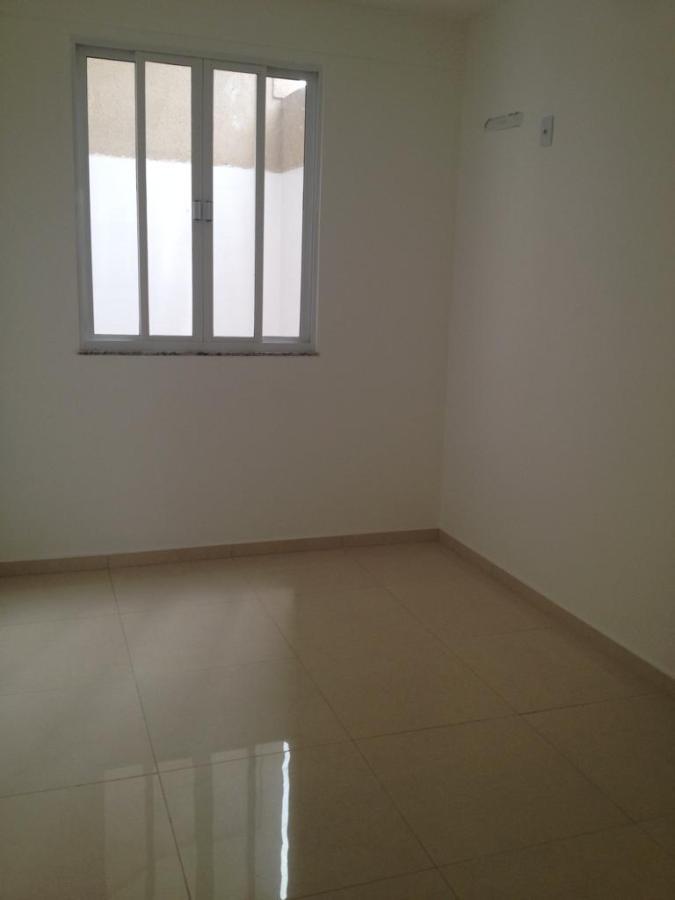 Apartamento à venda com 2 quartos, 70m² - Foto 9