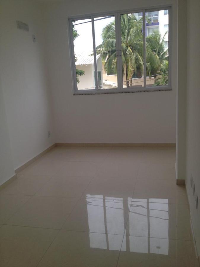 Apartamento à venda com 2 quartos, 70m² - Foto 11