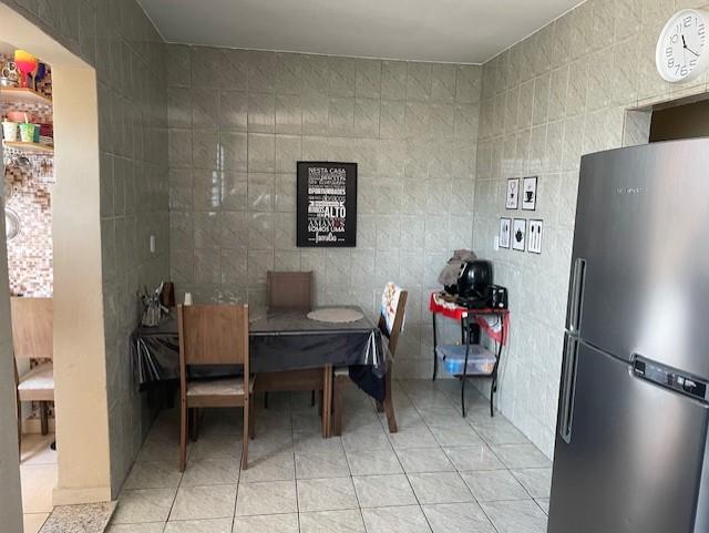 Casa à venda com 3 quartos, 400m² - Foto 19