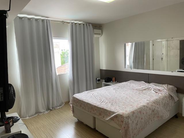 Casa à venda com 5 quartos, 366m² - Foto 17