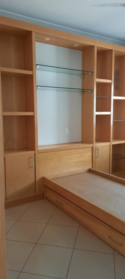 Casa à venda com 3 quartos, 353m² - Foto 30