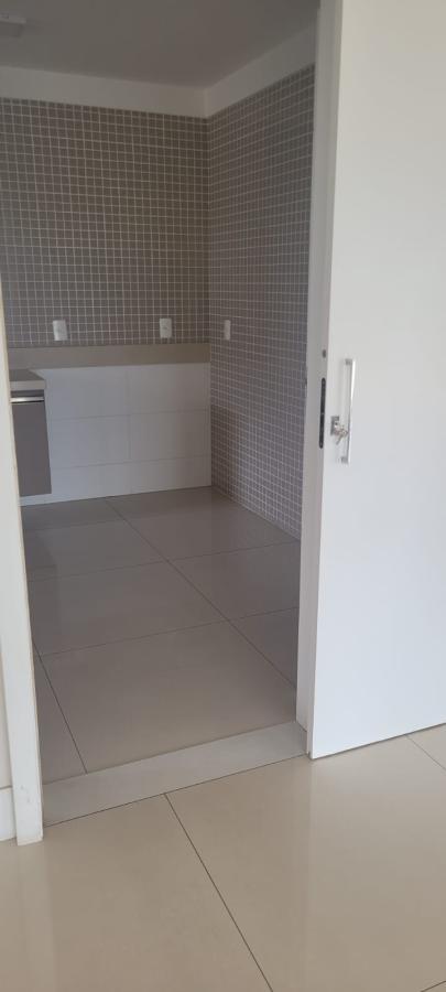 Apartamento à venda com 4 quartos, 198m² - Foto 18