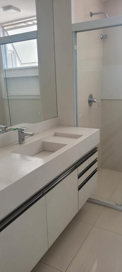 Apartamento à venda com 4 quartos, 198m² - Foto 24