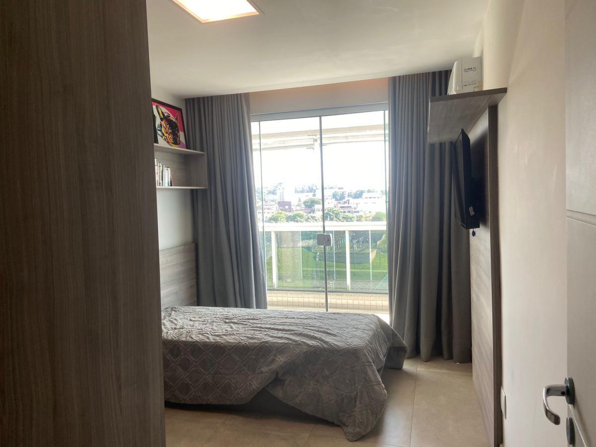 Apartamento à venda com 3 quartos, 137m² - Foto 18