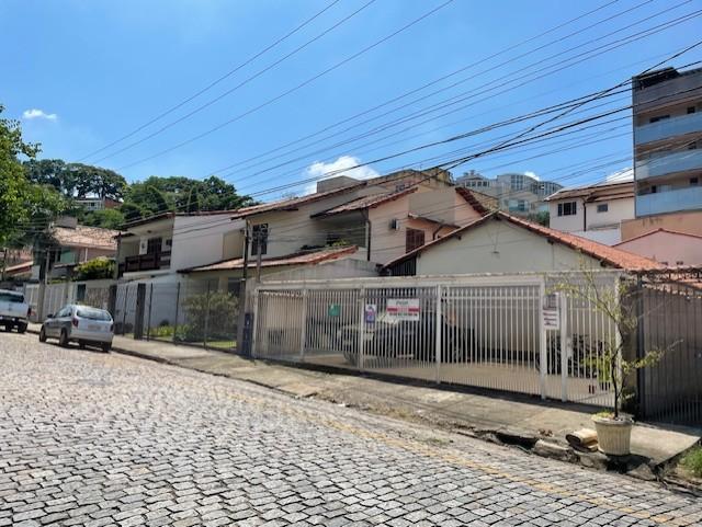 Casa à venda com 2 quartos, 54m² - Foto 2