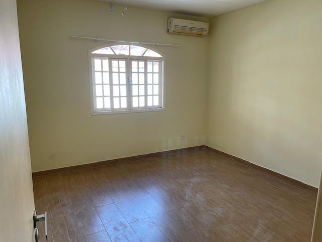 Casa à venda com 2 quartos, 54m² - Foto 10