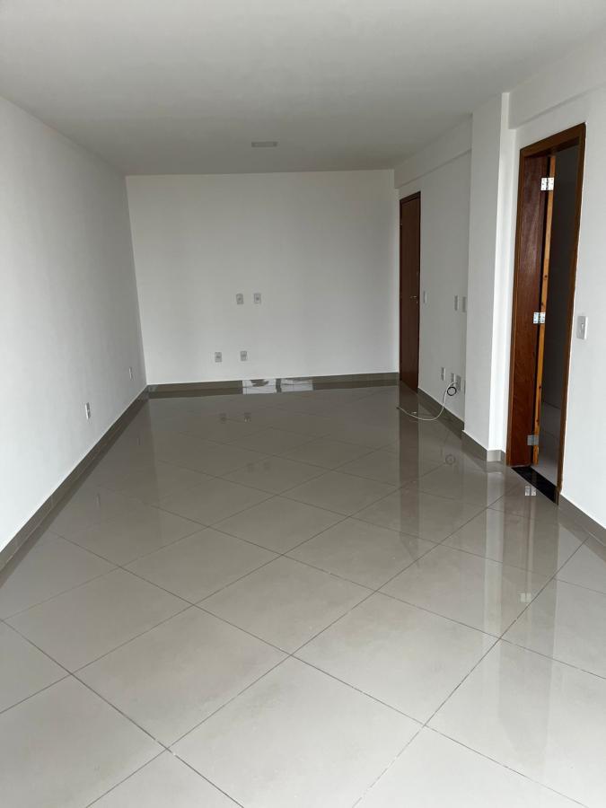 Apartamento à venda com 3 quartos, 141m² - Foto 8