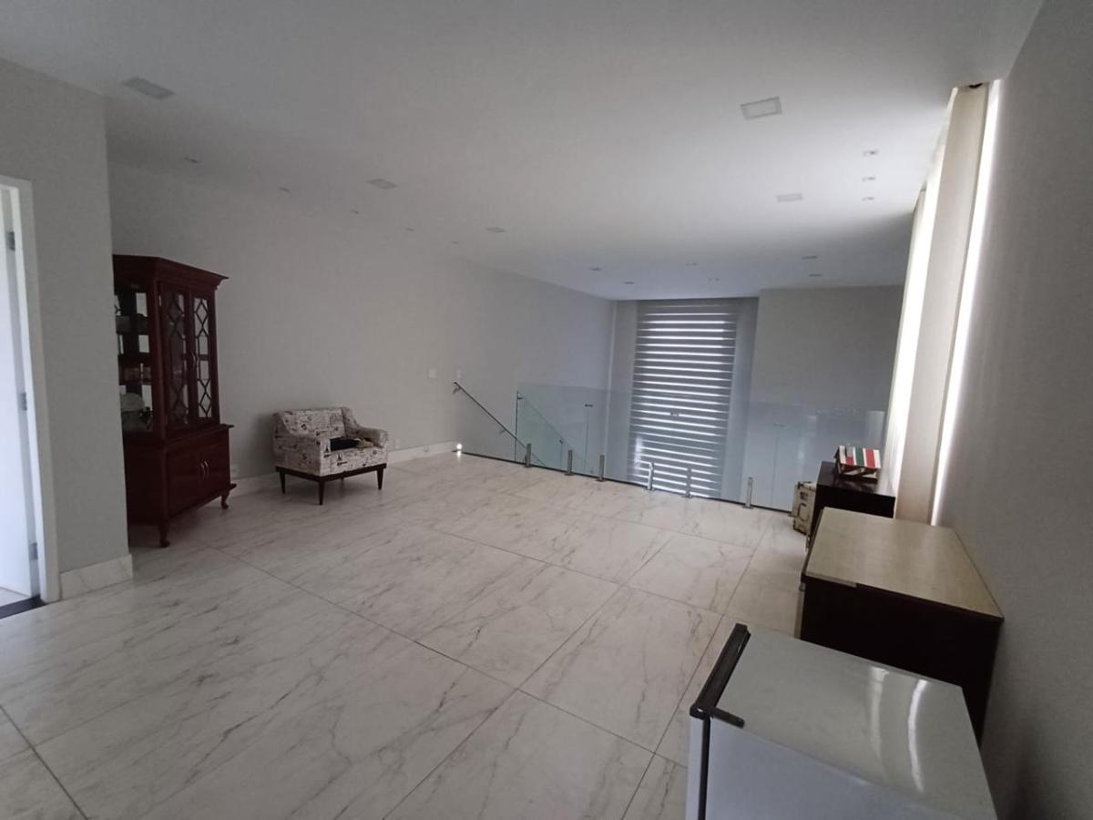 Casa à venda com 4 quartos, 367m² - Foto 10