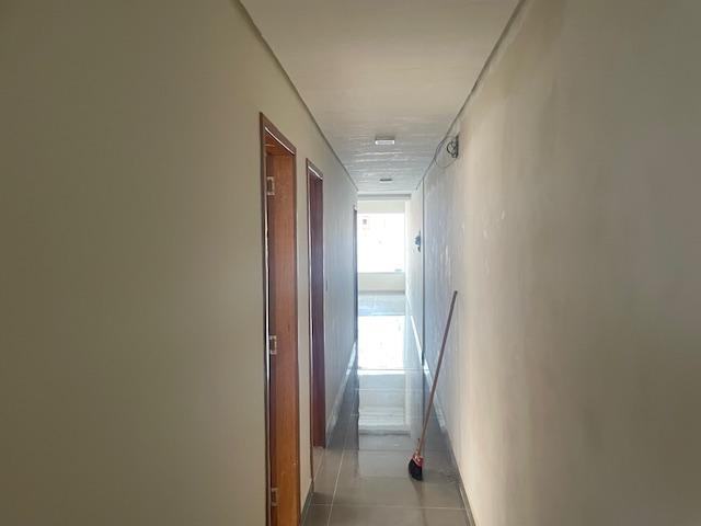 Casa à venda com 5 quartos, 220m² - Foto 16